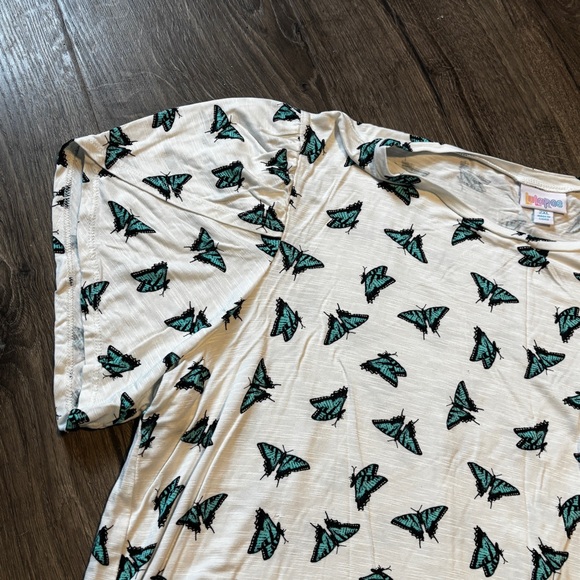 LuLaRoe Cream/White Top with Teal and Black Butterfly Design - Picture 3 of 5